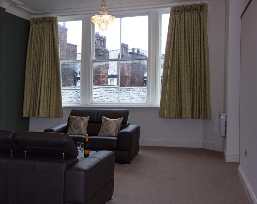 The Castle Collection 14 Cook Street — photo 3