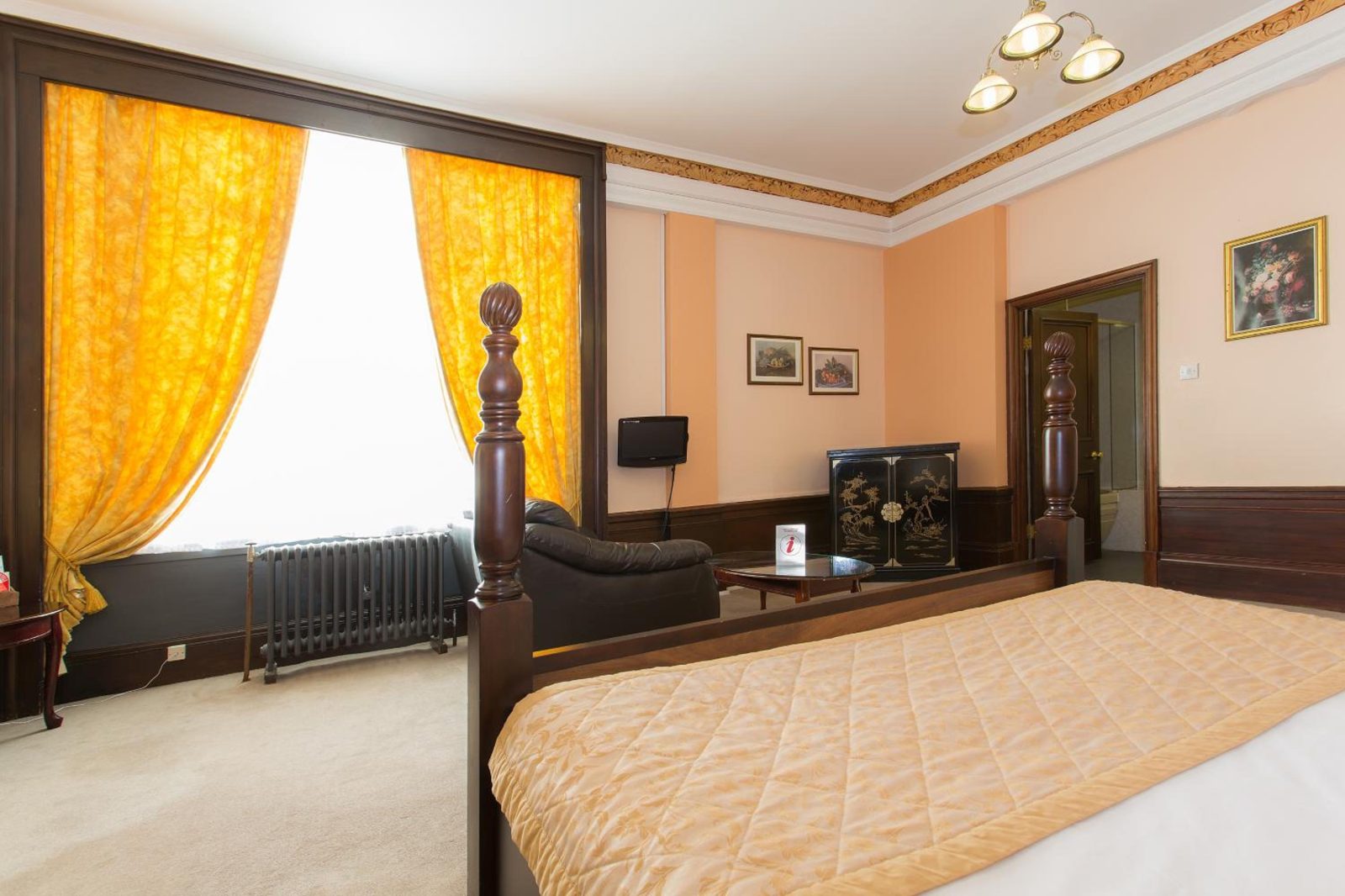 Adelphi Hotel — photo 5