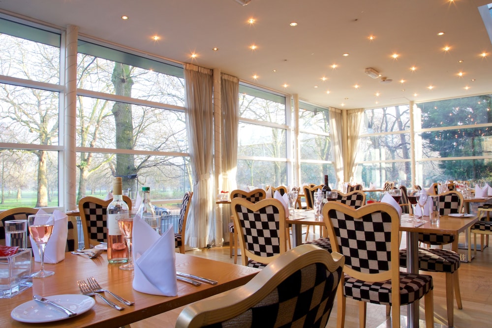 Liverpool Aigburth Sefton Park Hotel By Belvilla — photo 7