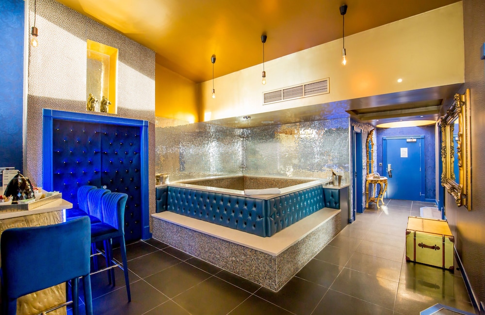 Arthouse Hotel — photo 2