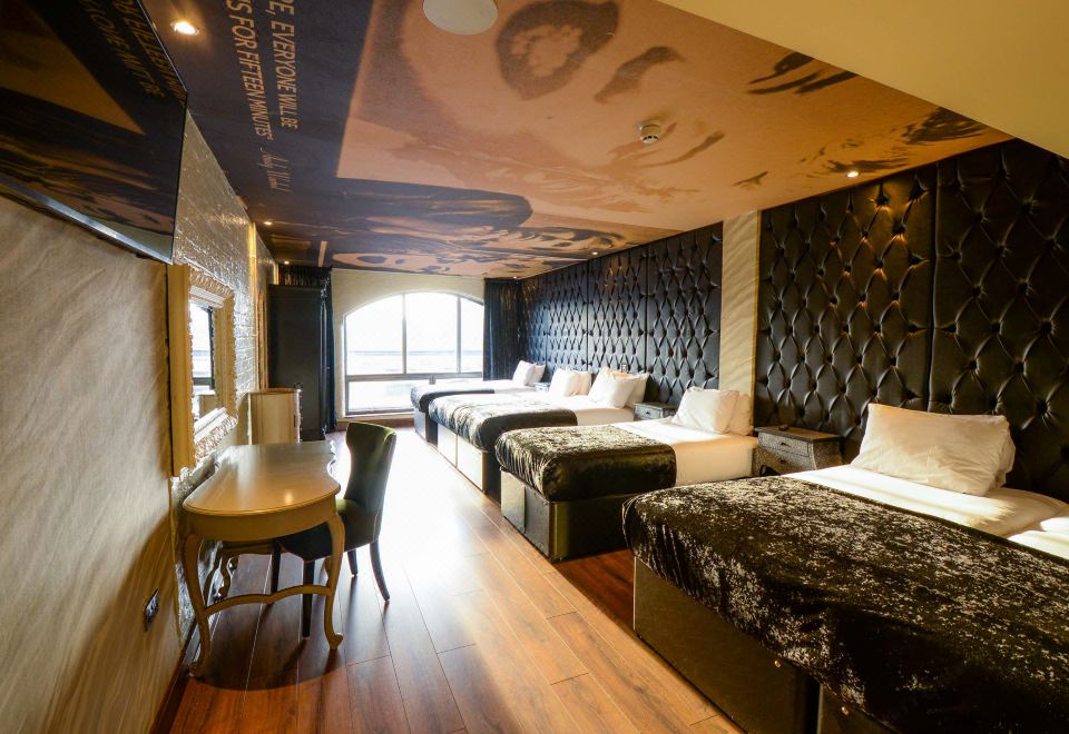 Arthouse Hotel